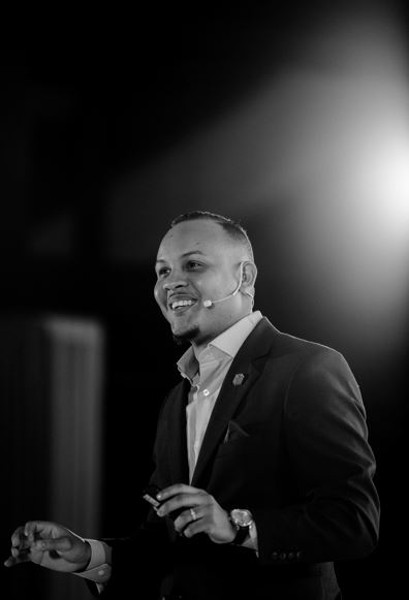 1232449 1642583454594