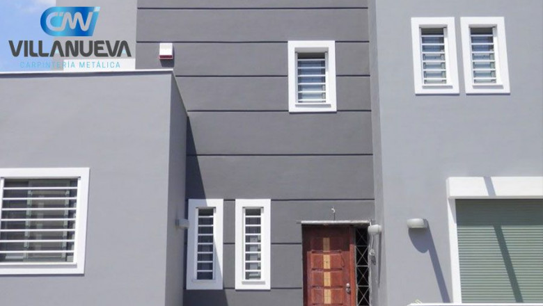 1572910238 foto post con logo