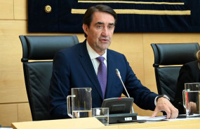 ep archivo   el consejero de medio ambiente vivienda y ordenacion del territorio juan carlos