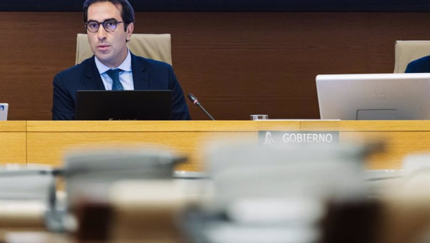 ep archivo   el ministro de economia comercio y empresa carlos cuerpo comparece en la comision mixta