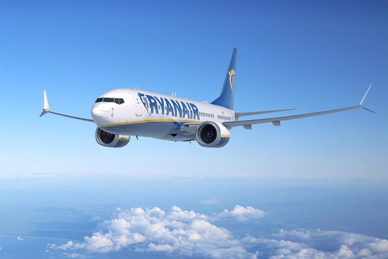 Ryanair sale de pérdidas y gana 170 millones en el primer trimestre fiscal