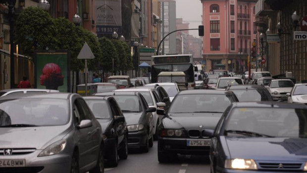 ep archivo   vehiculos en la calle