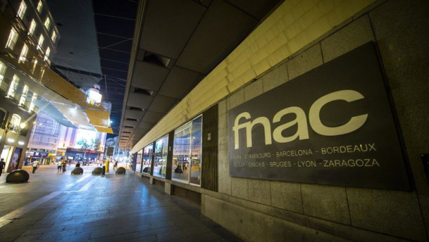 ep archivo   vista de fnac darty en madrid espana