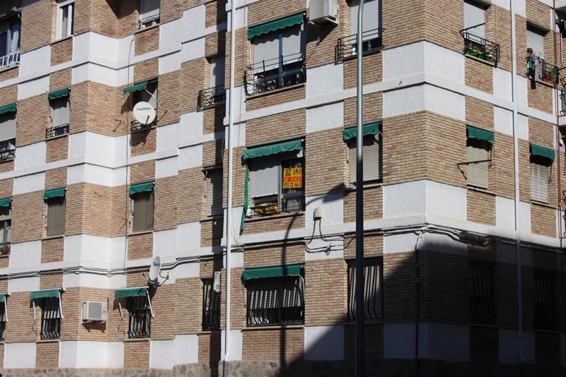 La compraventa de viviendas sube un 7,8% en su mejor noviembre, con 58.500 operaciones