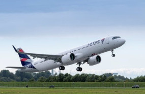 ep avion de latam airlines 20231003174003 ep avion de latam airlines 20231003174003