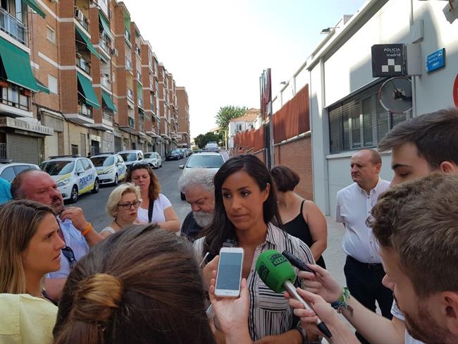 Begoña Villacís atiende a los medios en Vallecas | CIUDADANOS ep begona villacis atiendelos mediosvallecas