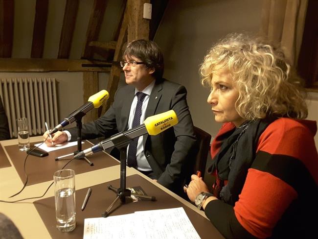 ep carles puigdemontla periodista mnica terribas