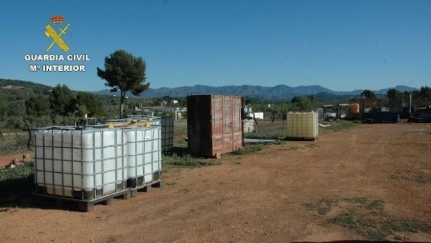 ep detenidas seis personasperforar oleoductossustraer combustible