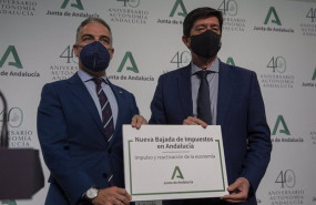 ep el vicepresidente de la junta de andalucia juan marin d y el consejero de la presidencia elias
