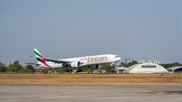 ep emirates aterriza en phnom penh camboya