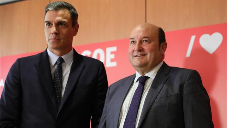 ep i-d el presidente del gobierno en funciones pedro sanchez mantiene una reunion con el presidente