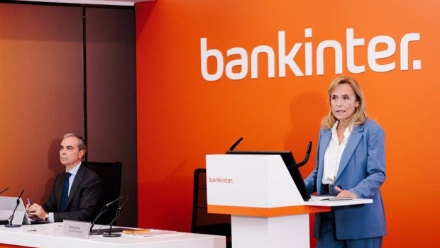 ep la consejera delegada de bankinter gloria ortiz interviene durante la presentacion de los ep la consejera delegada de bankinter gloria ortiz interviene durante la presentacion de los