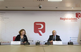 ep la decana del colegio de registradores maria emilia adan y el presidente del consejo superior de