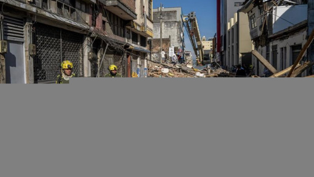 ep labores de emergencia en pereira colombia tras el terremoto de 74 grados que azoto el choco y el