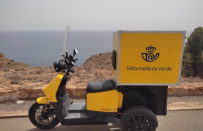 ep triciclo incorporado a la flota de reparto de correos en almeria