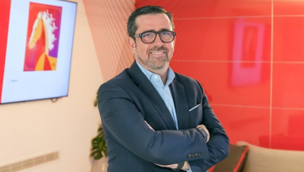 ep valentin pinuaga nuevo director general para espana de equinix