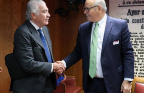 ep archivo   el consejero delegado de endesa jose damian bogas y el consejero delegado de iberdrola