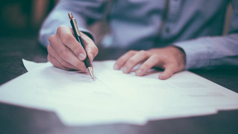 ep archivo la aept y montero estevez abogados firman un convenio de colaboracion ep archivo la aept y montero estevez abogados firman un convenio de colaboracion