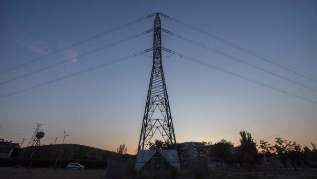 ep archivo   torres de tension en una imagen del archivo