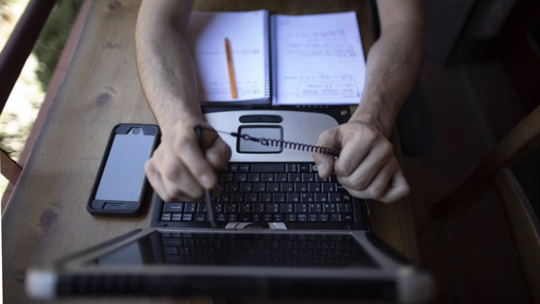 ep archivo un trabajador a distancia ep archivo un trabajador a distancia