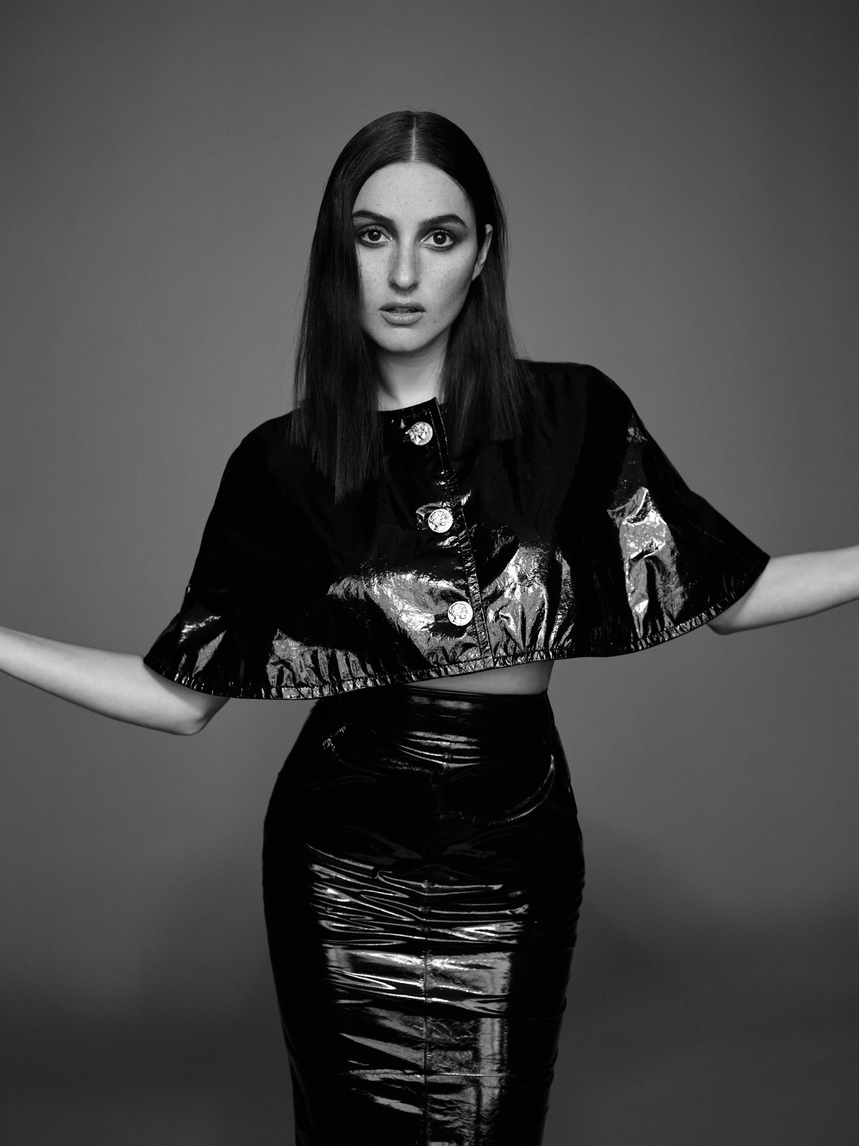 Banks | UNIVERSAL ep banks