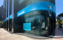 ep edificio del banco sabadell en madrid espana