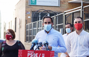 ep el portavoz del grupo socialista en el ayuntamiento de malaga daniel perez en rueda de prensa