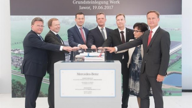 ep iniciola construccionla plantamotoresjawor polonia