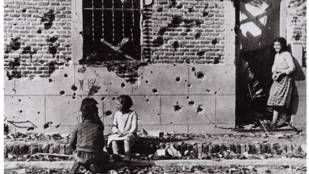 ep la calle peironcely numero 10 convertida en un icono de la guerra civil porque fue fotografiada