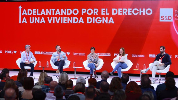 ep la ministra de vivienda isabel rodriguez en un panel del congreso del psoe sobre vivienda