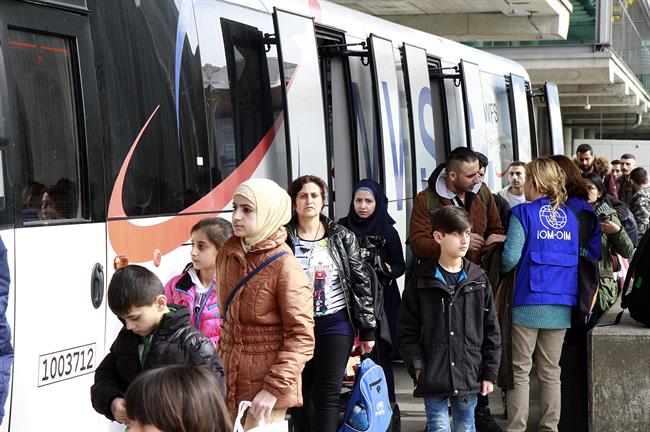 ep lleganespana 66 refugiados la mayoria ninos procedentessiria e irak