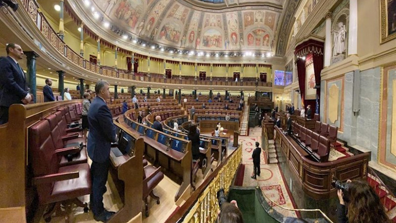Minuto de silencio en recuerdo a las víctimas del Covid-19 en el Congreso | Eduardo Parra - Europa Press ep minuto de silencio en recuerdo a las victimas del covid-19 en el congreso
