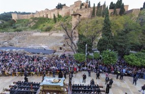 ep trono sepulcro malaga turismo alcazaba turistas viajeros teatro romano santa sem