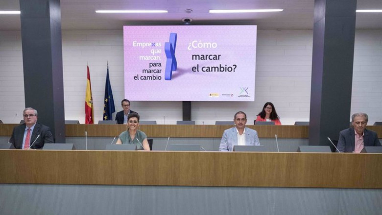 Un momento de la presentación de la campaña 'Emprexas que marcan, para marcar al cambio' | TERCER SECTOR ep un momento de la presentacion de la campana emprexas que marcan para marcar al cambio