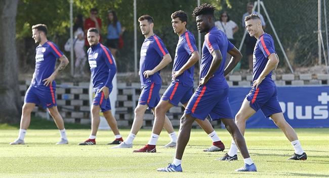 Varios futbolistas del Atlético de Madrid durante un entrenamiento | @ATLETI ep varios futbolistasatleticomadrid duranteentrenamiento