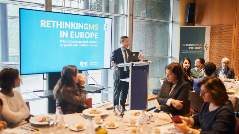 1576576934 pedro carrascal director de esclerosis m ltiple espa a durante su intervenci n en brain mind and pain celebrado en el parlamento europeo