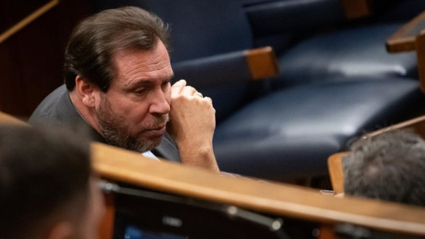 ep archivo   el ministro de transportes y movilidad sostenible oscar puente durante una sesion 20260112164704