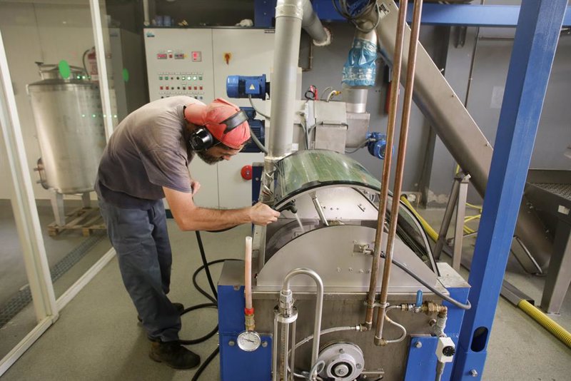 La producción industrial de España recupera el lustre en octubre y se dispara un 6,4%