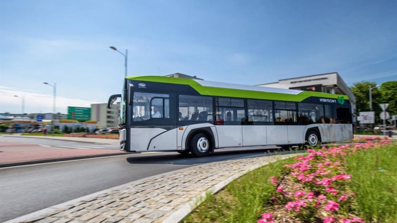 Autobús híbrido Urbino 12 | CAF ep autobus hibrido urbino 12