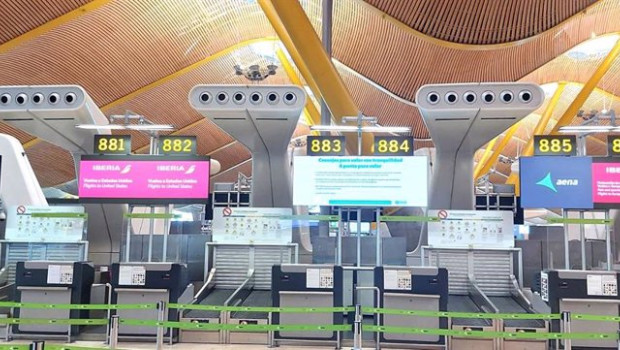 ep el aeropuerto de barajas invierte casi 3 millones en la instalacion de tecnologia led digital ep el aeropuerto de barajas invierte casi 3 millones en la instalacion de tecnologia led digital