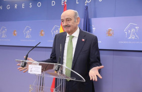 ep el diputado del partido regionalista de cantabria prc jose maria mazon ofrece rueda de prensa en