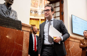 ep el ministro de economia comercio y empresa carlos cuerpo a su salida de una sesion plenaria ep el ministro de economia comercio y empresa carlos cuerpo a su salida de una sesion plenaria