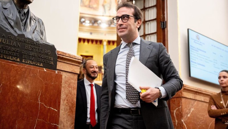 ep el ministro de economia comercio y empresa carlos cuerpo a su salida de una sesion plenaria ep el ministro de economia comercio y empresa carlos cuerpo a su salida de una sesion plenaria