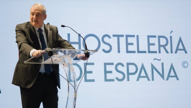 ep el ministro de industria y turismo jordi hereu ha anunciado la aprobacion provisional de 40 ep el ministro de industria y turismo jordi hereu ha anunciado la aprobacion provisional de 40
