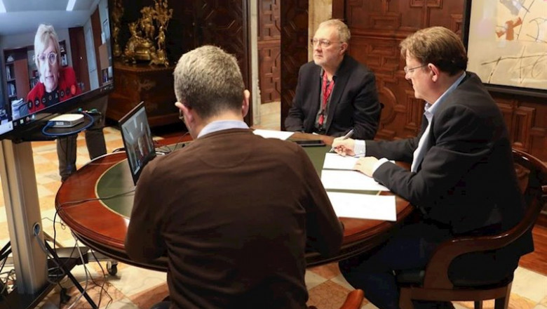 El presidente de la Generalitat, Ximo Puig, durante la videoconferencia mantenida con la consellera de Sanidad, Ana Barceló. | GENERALITAT VALENCIANA ep el presidente de la generalitat ximo puig durante la videoconferencia mantenida con la consellera