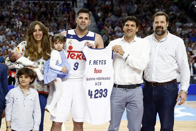 Felipe Reyes se convierte en el máximo reboteador de la historia de la ACB | ACB MEDIA ep felipe reyesconviertemaximo reboteadorla historiala acb