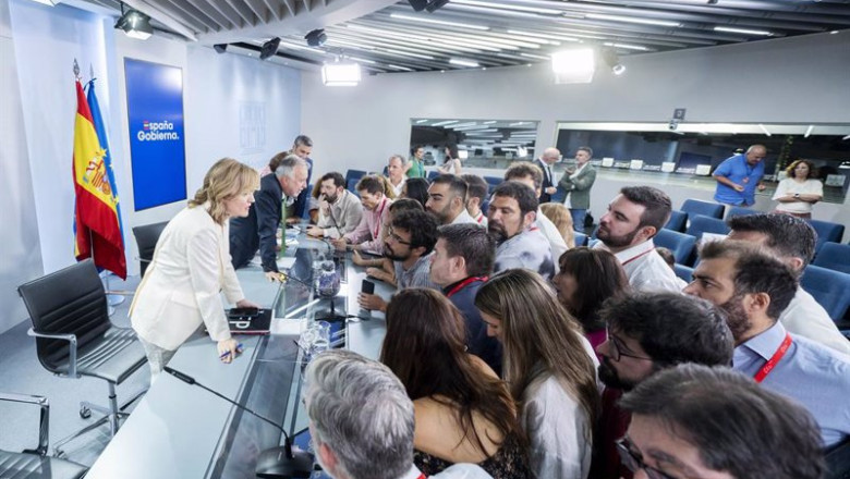 ep la ministra portavoz y ministra de educacion y deportes pilar alegria y el ministro de politica y ep la ministra portavoz y ministra de educacion y deportes pilar alegria y el ministro de politica y