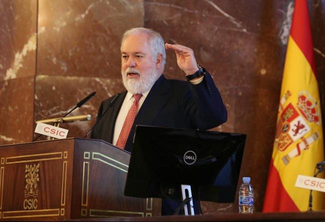 Miguel Arias Cañete en el Congreso Europeo del Vehículo Eléctrico | EUROPA PRESS ep miguel arias canetecongreso europeovehiculo electrico