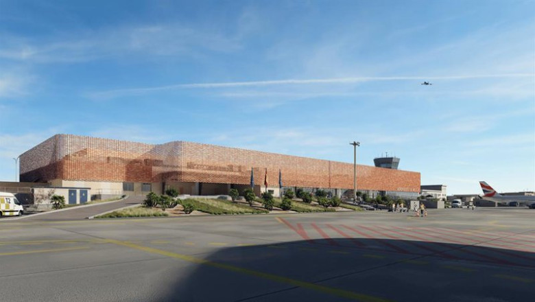 Pista lateral del aeropuerto de Melilla. | AENA ep pista lateral del aeropuerto de melilla
