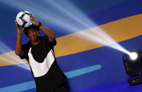 ep ronaldinho durante su participacion en el sorteo de la copa america de 2019